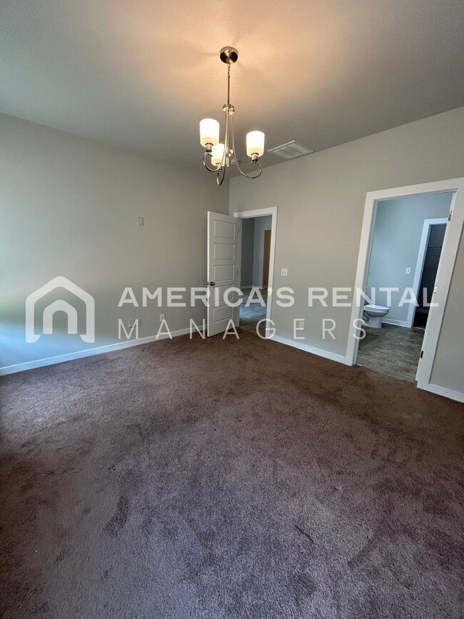 Building Photo - 7984 St.James Dr