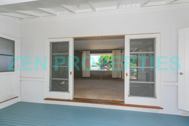 Building Photo - a 3 bdrm, 1 bath home for rent in Niu Valley