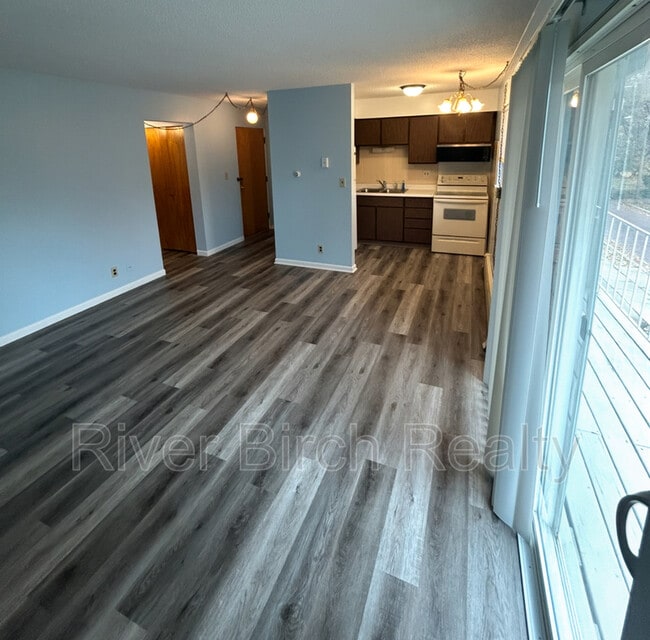 Primary Photo - 616 New St