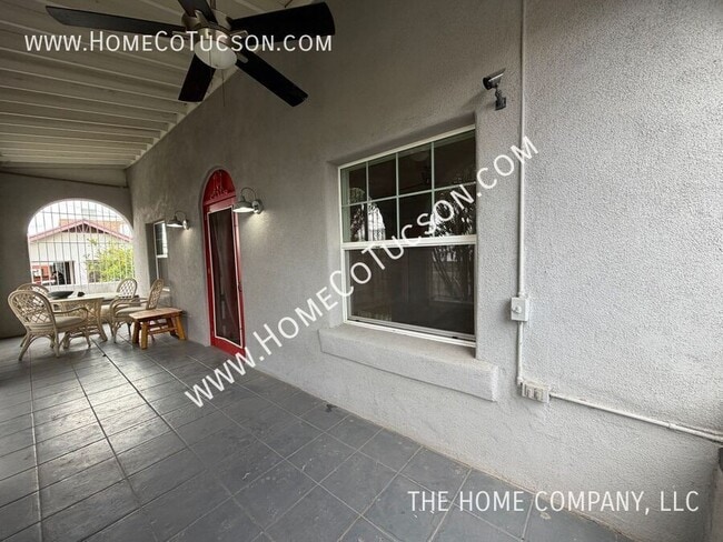 Building Photo - 425 N Park Ave