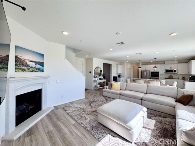 Building Photo - 36224 Owens Dr