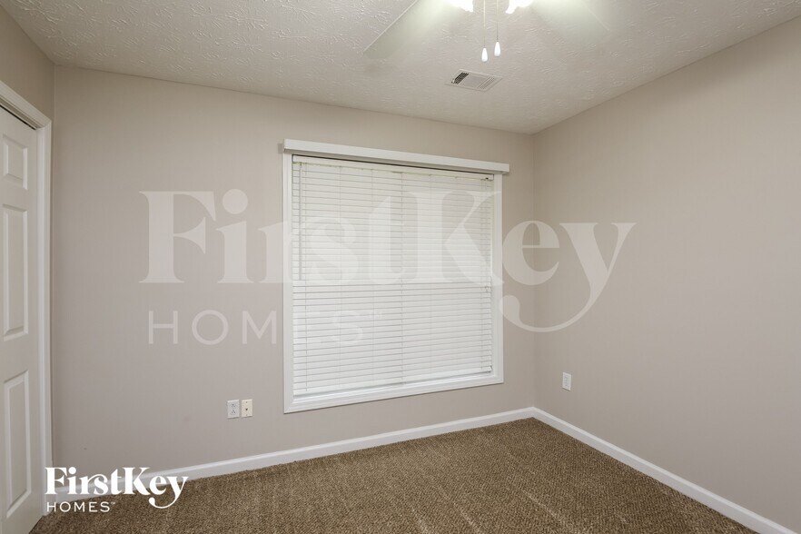 Building Photo - 3274 Brooksong Way