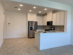 Building Photo - 5944 Ridgeline Dr