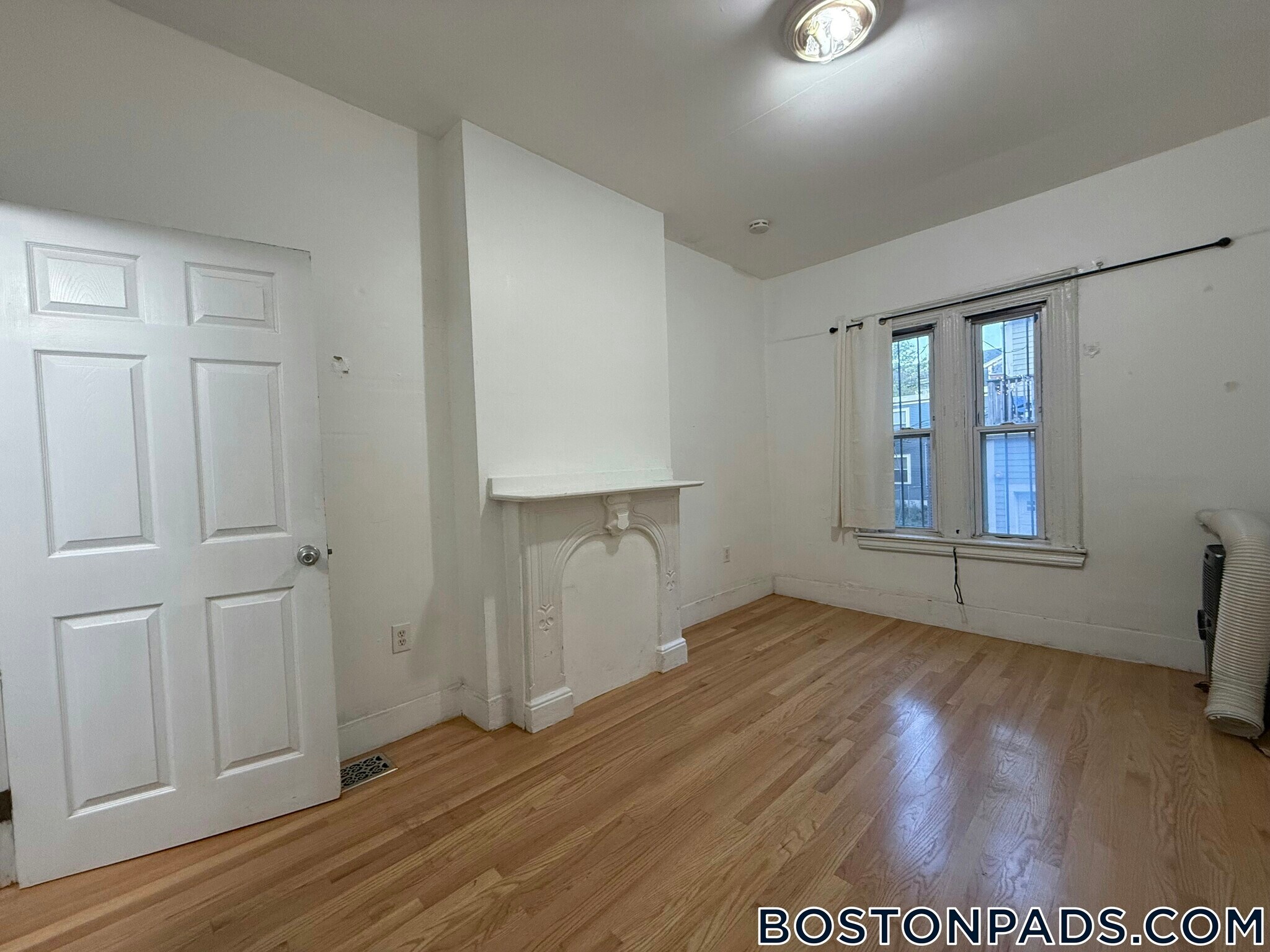 Building Photo - 6 Sewall St