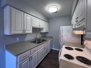 Building Photo - 2232 SW 39 Dr