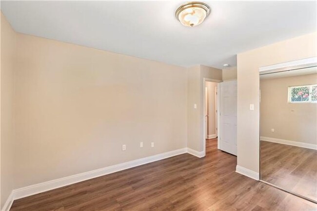 Building Photo - 7253 Onyx St