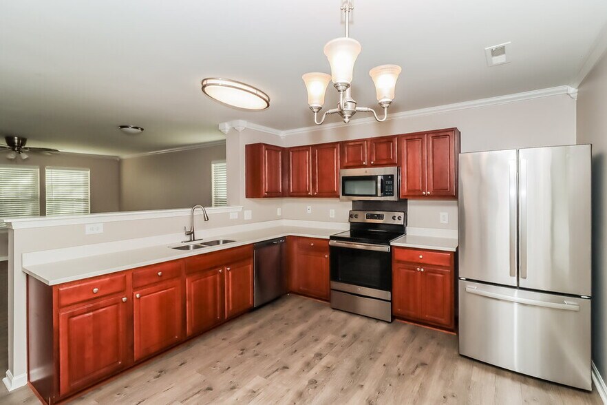 Building Photo - 311 Morning Dew Dr