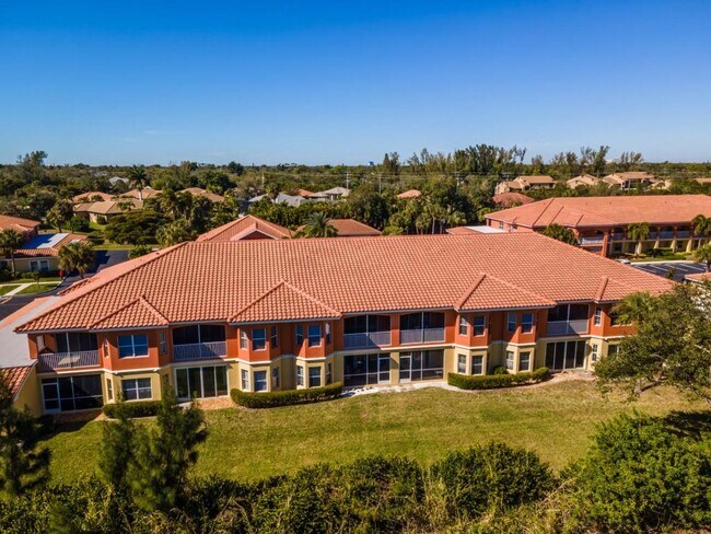 Building Photo - 15989 Mandolin Bay Dr