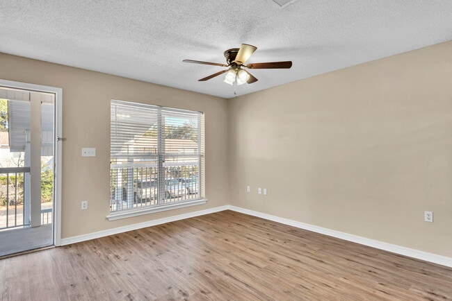 Building Photo - 772 Rockport Ct