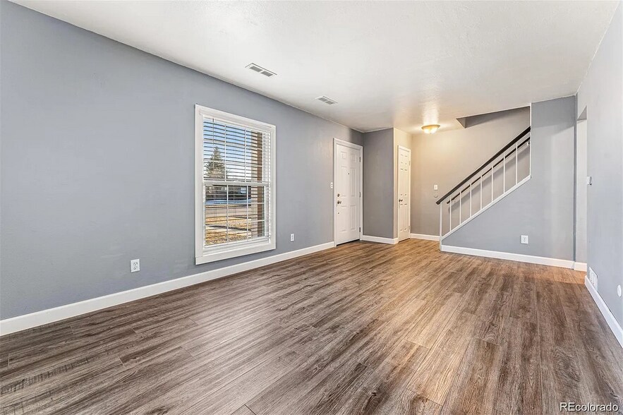 Building Photo - 10401 W 45th Ave