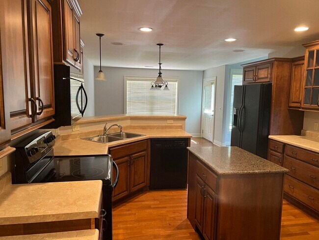 Building Photo - 3304 Longfords Mill Dr