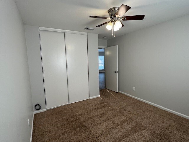 Building Photo - 1111 Park Wind Dr