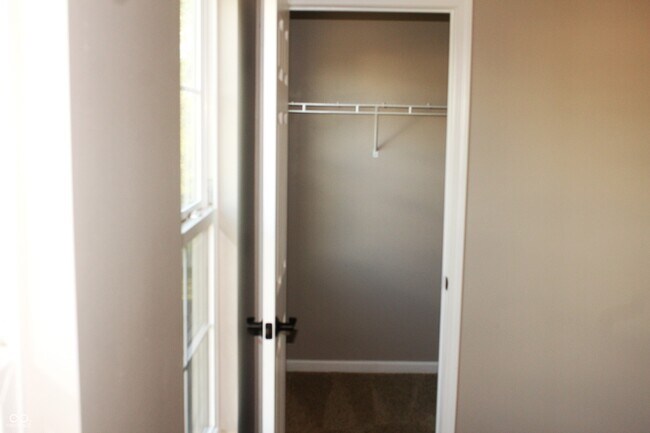 Building Photo - 2244 McGregor Ct