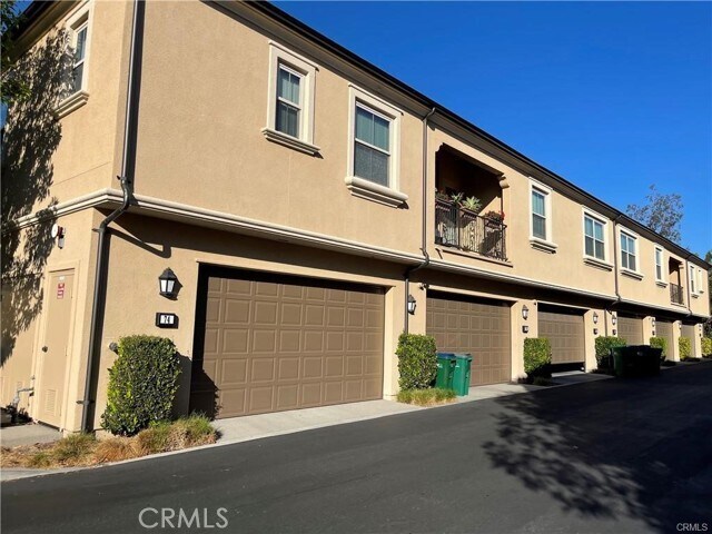 Primary Photo - 4760 Irvine Blvd