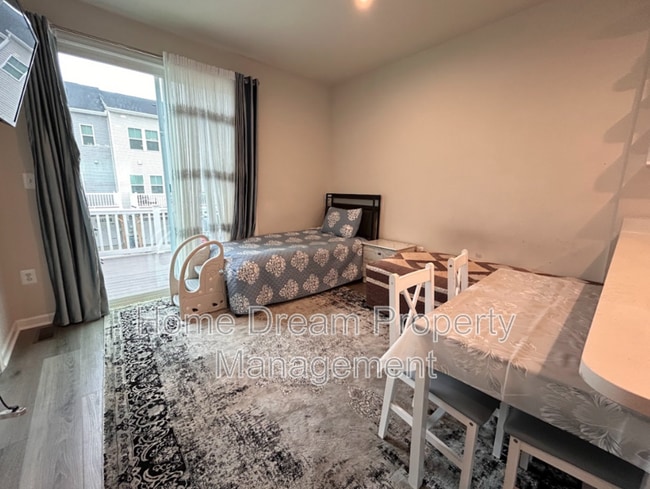 Building Photo - 4607 Abbotswell Pl