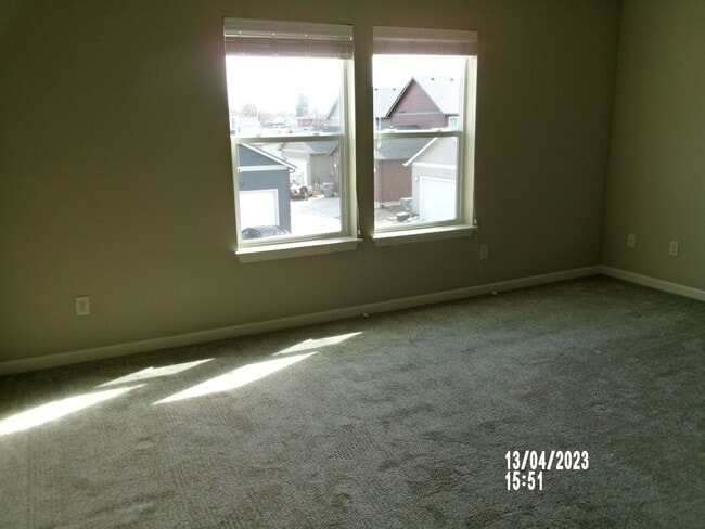 Building Photo - Edgewater Village--1050 Front Ave NE.