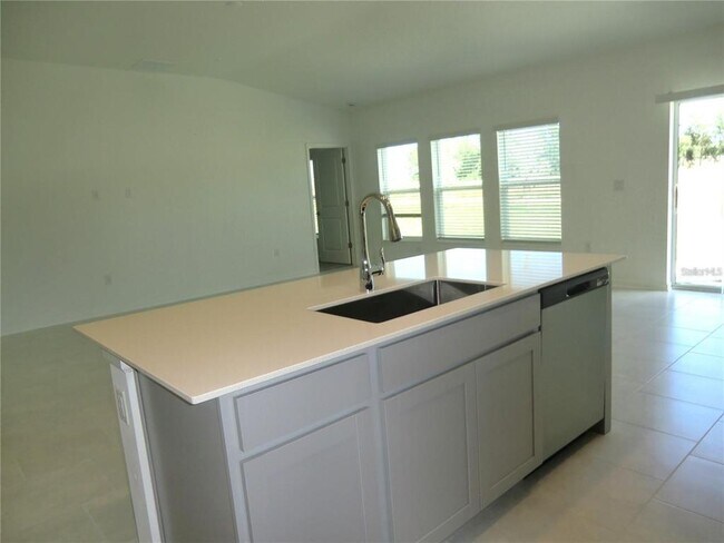 Building Photo - 317 Loch Ct