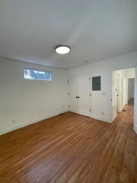 Bedroom B 3 - 535 30th St