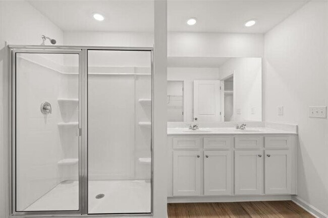 Building Photo - 458 Red Dragon Dr