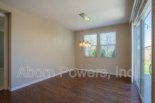 Building Photo - 7048 Greenford Way
