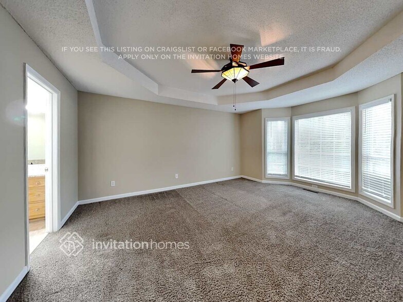 Building Photo - 7190 Farm House Ln
