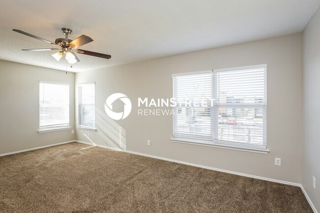 Building Photo - 7301 Moon Ridge Ct