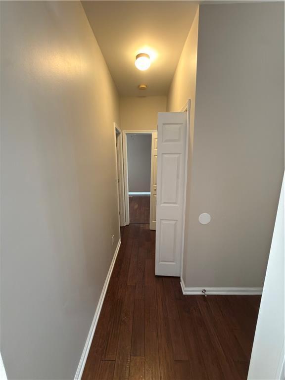 Building Photo - 5706 Amberside Ln NE