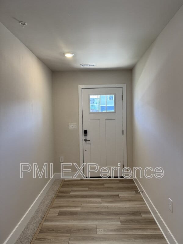 Building Photo - 10705 Millport St