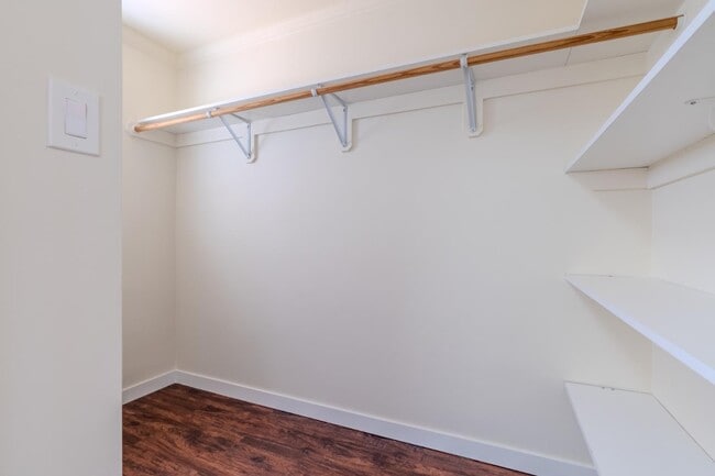 Building Photo - 401 Griffin Ave