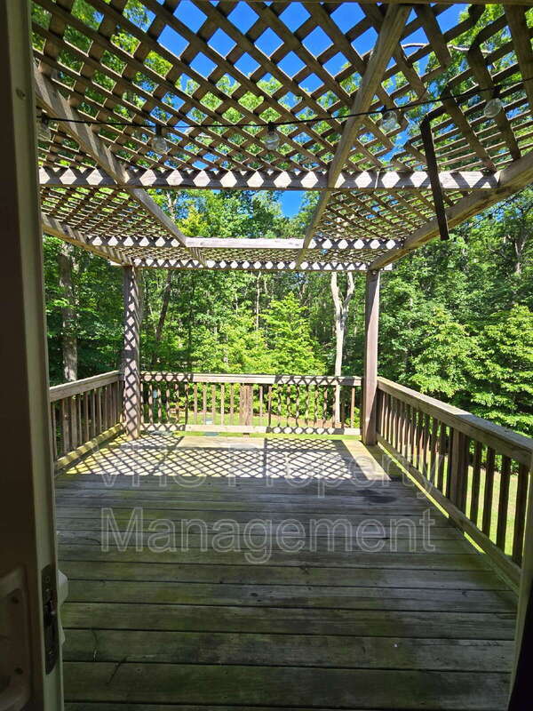 Building Photo - 12905 Bivouac Ct