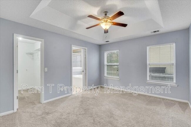 Building Photo - 8 Rivermarsh Ct