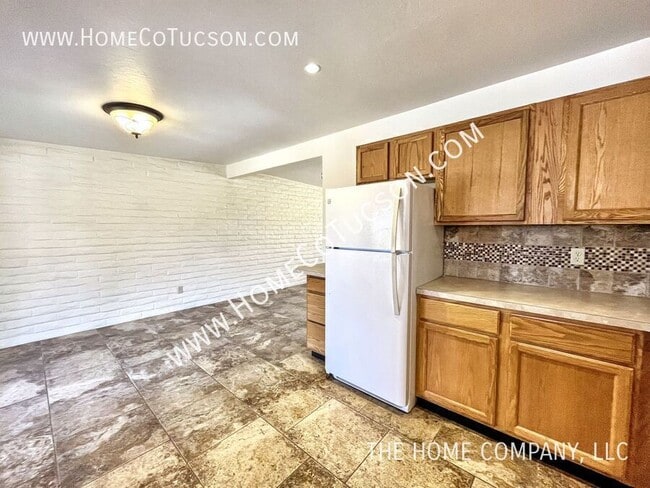Building Photo - 222 Mountain Vista Pl