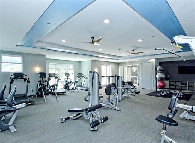 Building Photo - 1900 Barton Springs Rd