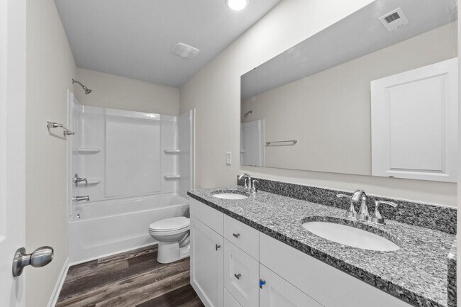 Building Photo - 1246 Stonewyck Dr
