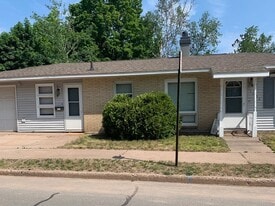 Building Photo - 1002 W Kaye Ave