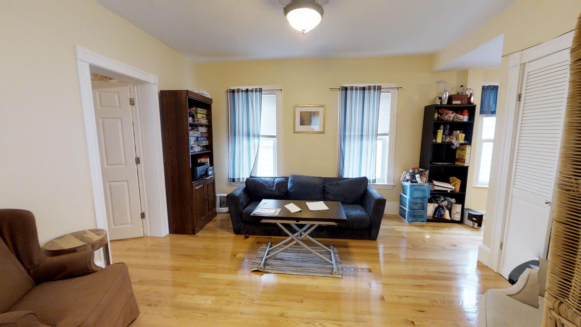 Building Photo - 7 Jay St