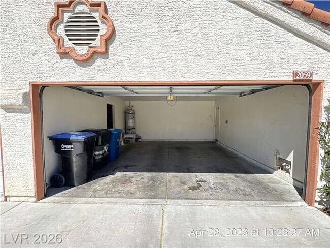 Building Photo - Updated Green Valley Home with 3-Car Garage, Granite Kitchen & Covered Patio