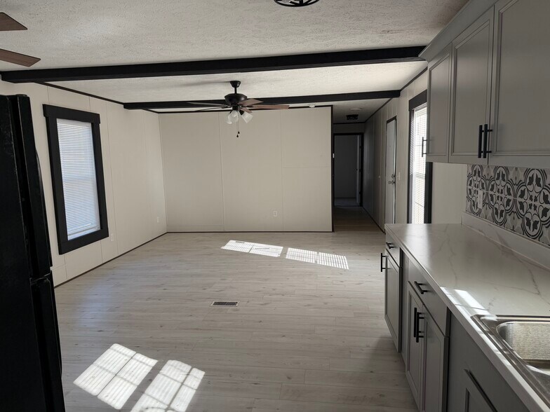 Building Photo - 2101 Ladnier Rd