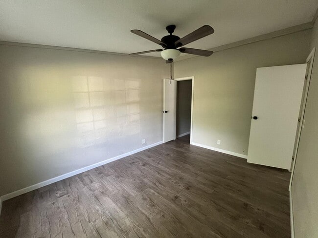 Building Photo - Available Home for Rent