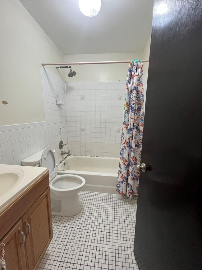 Building Photo - 146-45 Tuskegee Airmen Way