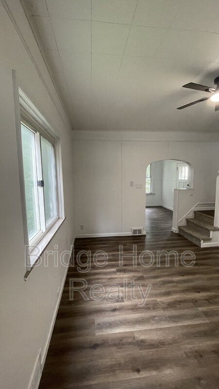 Building Photo - 517 Hudson St