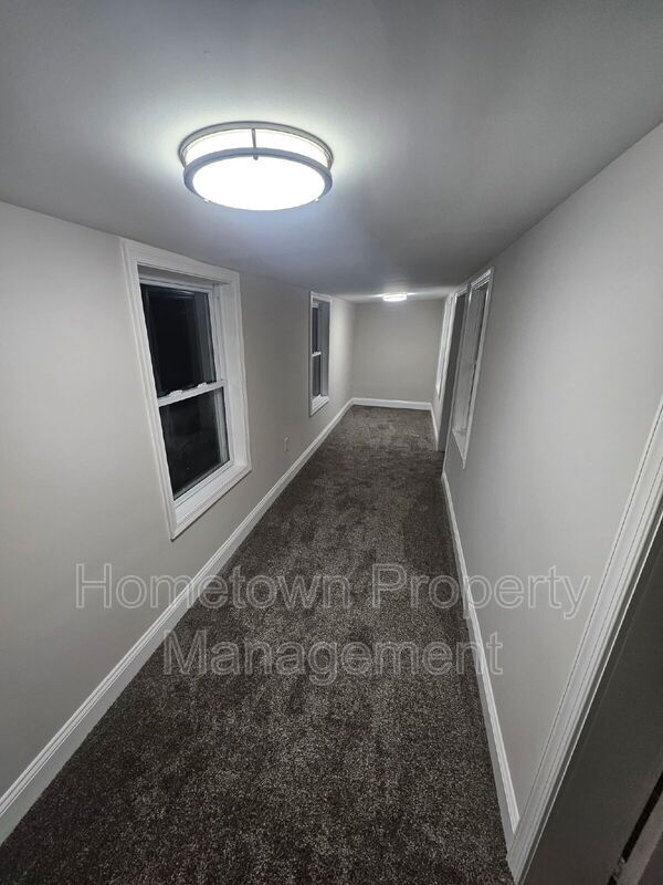 Building Photo - 2689 Strickhouser Rd