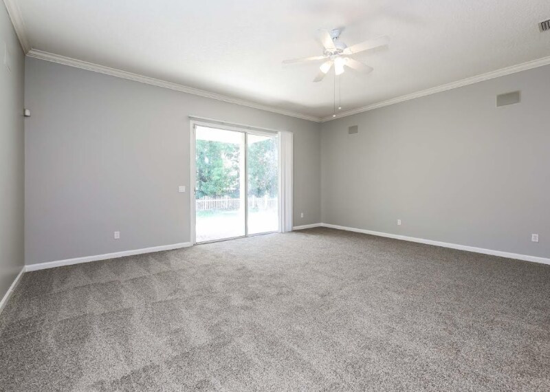 Building Photo - 43784 Devan Lee Dr W