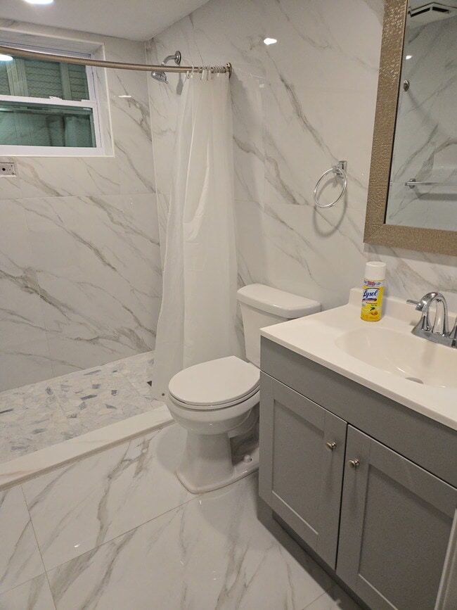 Building Photo - 1380 NW 43 Terrace