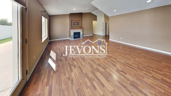 Building Photo - Coming soon! Beautiful single-family home in West Valley