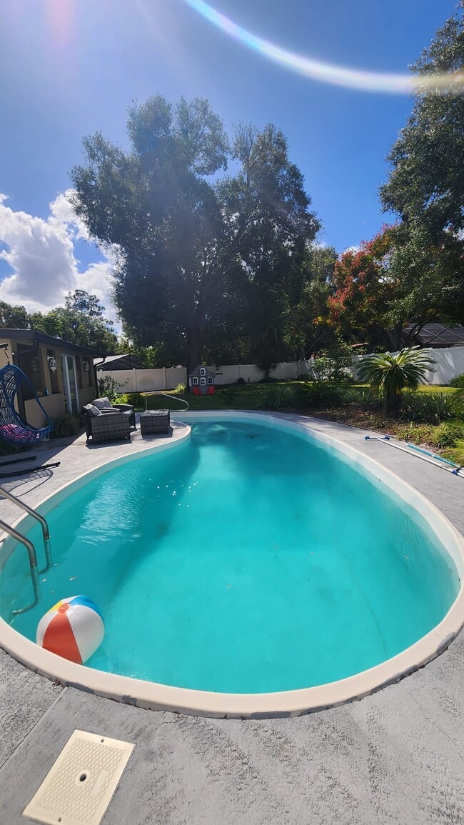 Building Photo - 2905 Autumnwood Trail