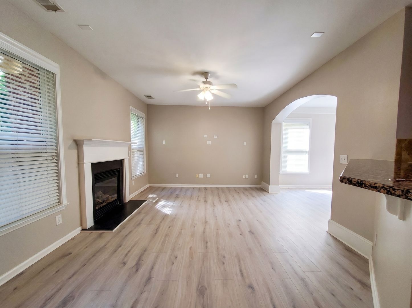 Building Photo - 3344 Archgate Ct
