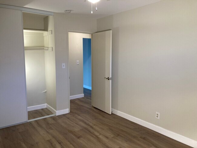 Building Photo - 909 S 2nd St