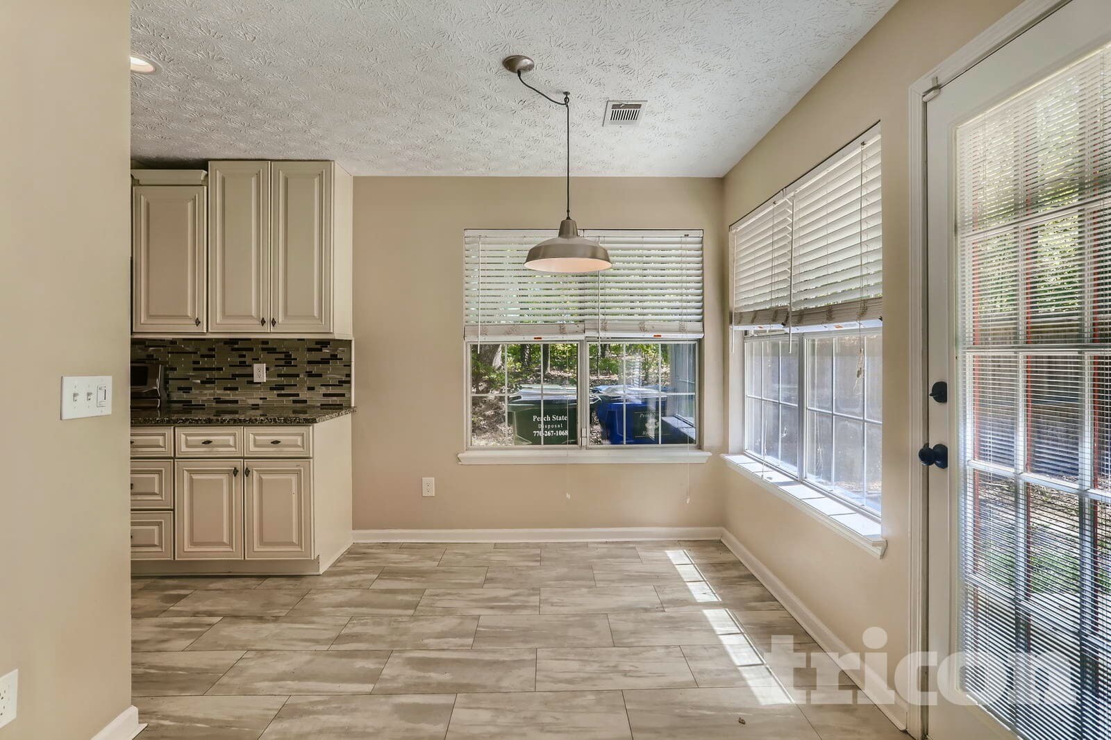 Building Photo - 2024 Atha Woods Dr