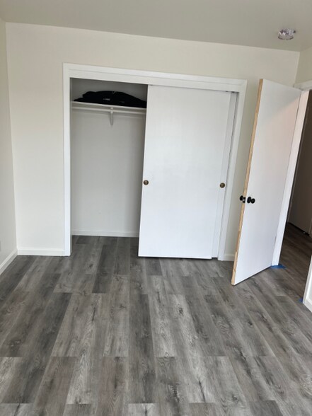 Building Photo - 490 Talbert St